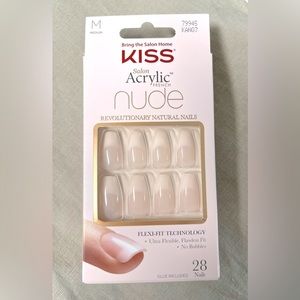 Kiss press on nails French manicure medium length